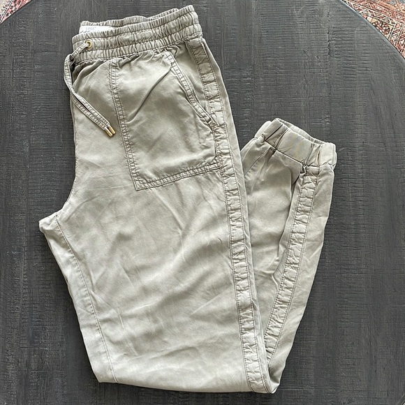 Women's Satin Lounge Jogger Pants - H&M - Green - 8 - Picture 1 of 7